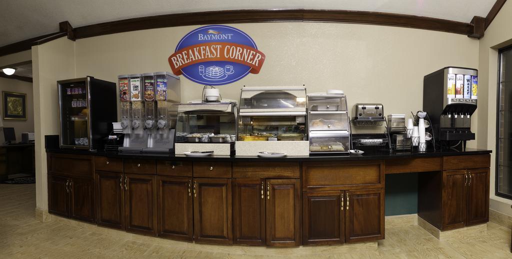 Quality Inn & Suites Columbia I-70 Exteriér fotografie