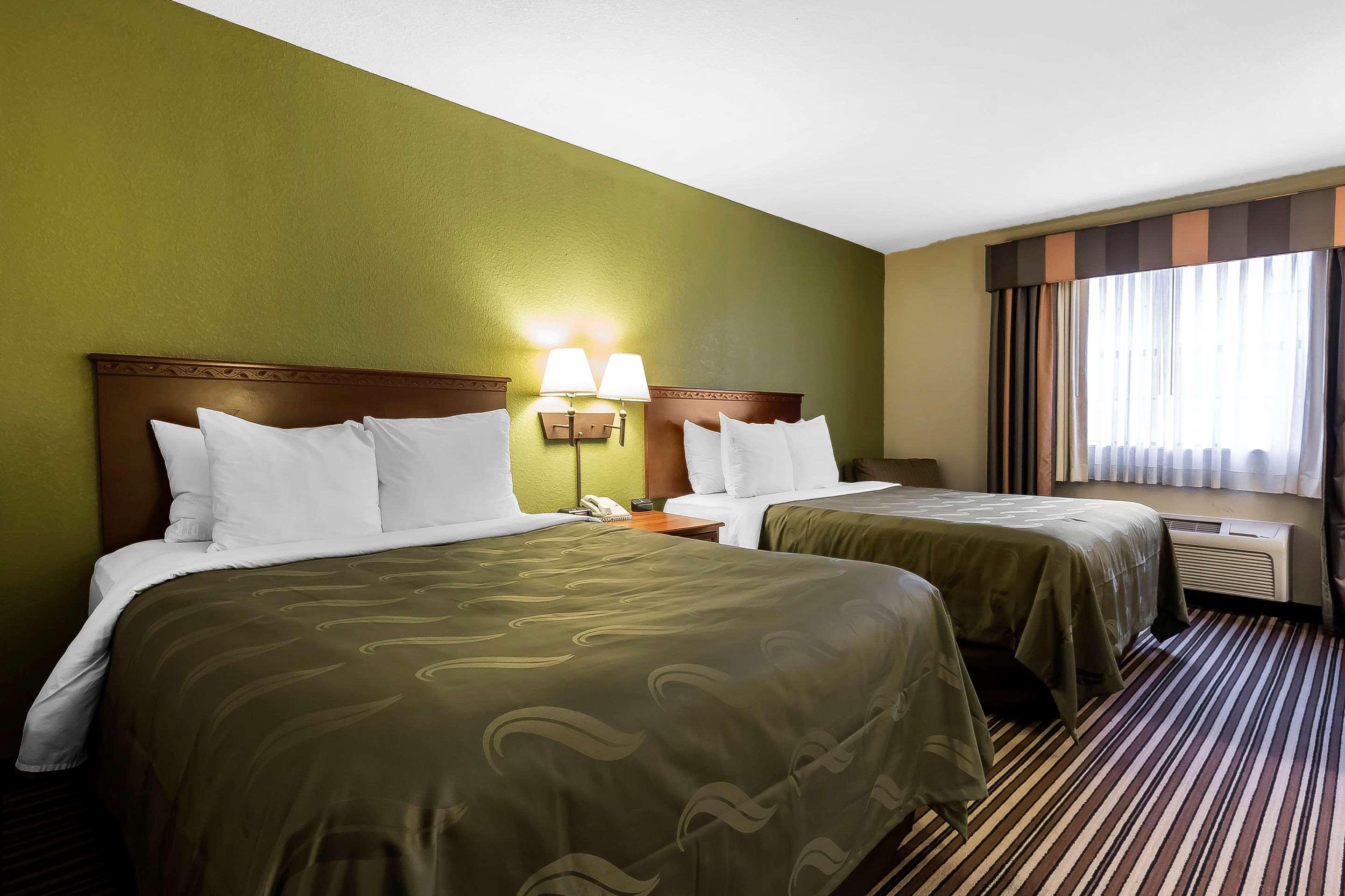 Quality Inn & Suites Columbia I-70 Exteriér fotografie