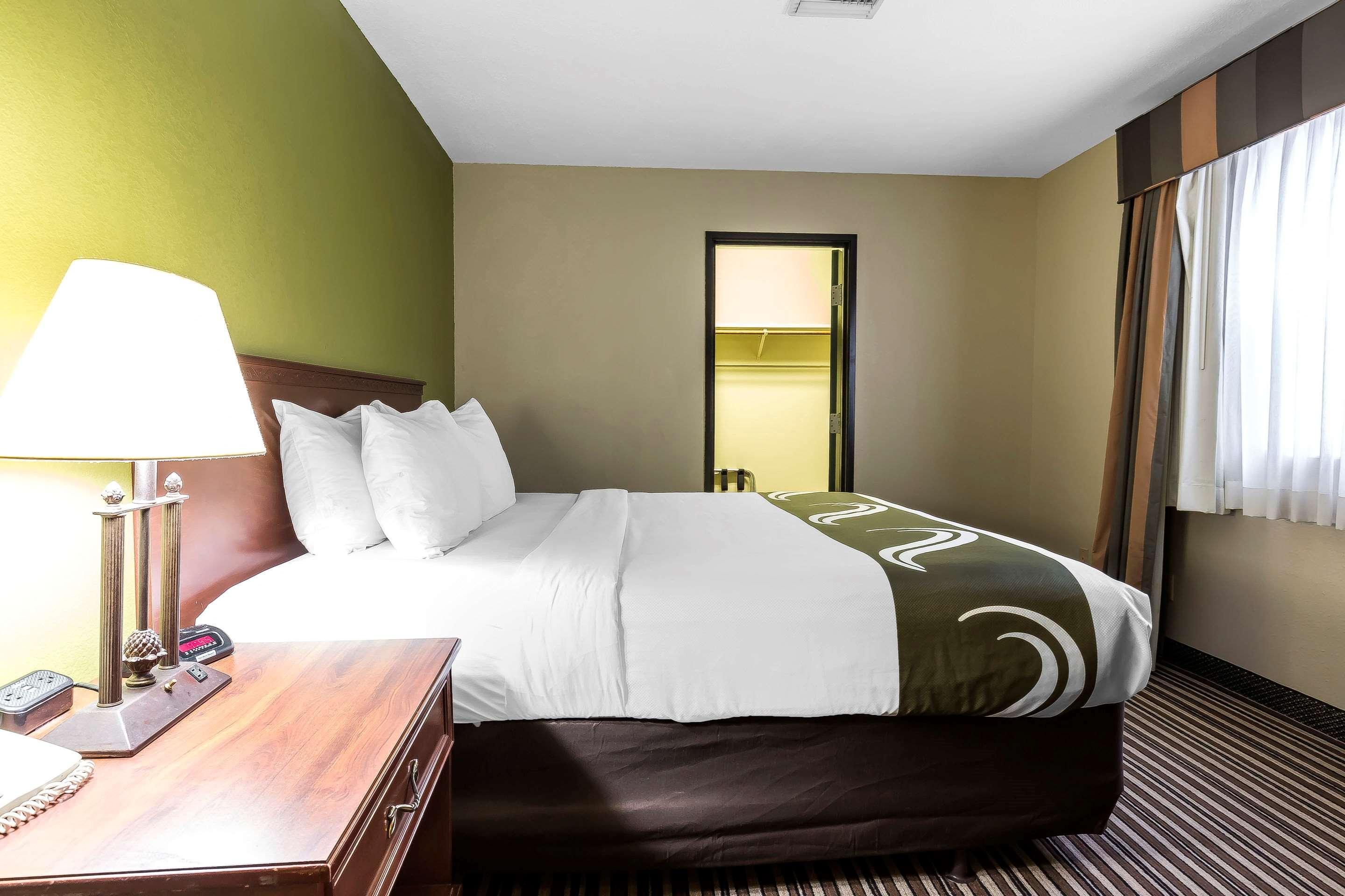 Quality Inn & Suites Columbia I-70 Exteriér fotografie